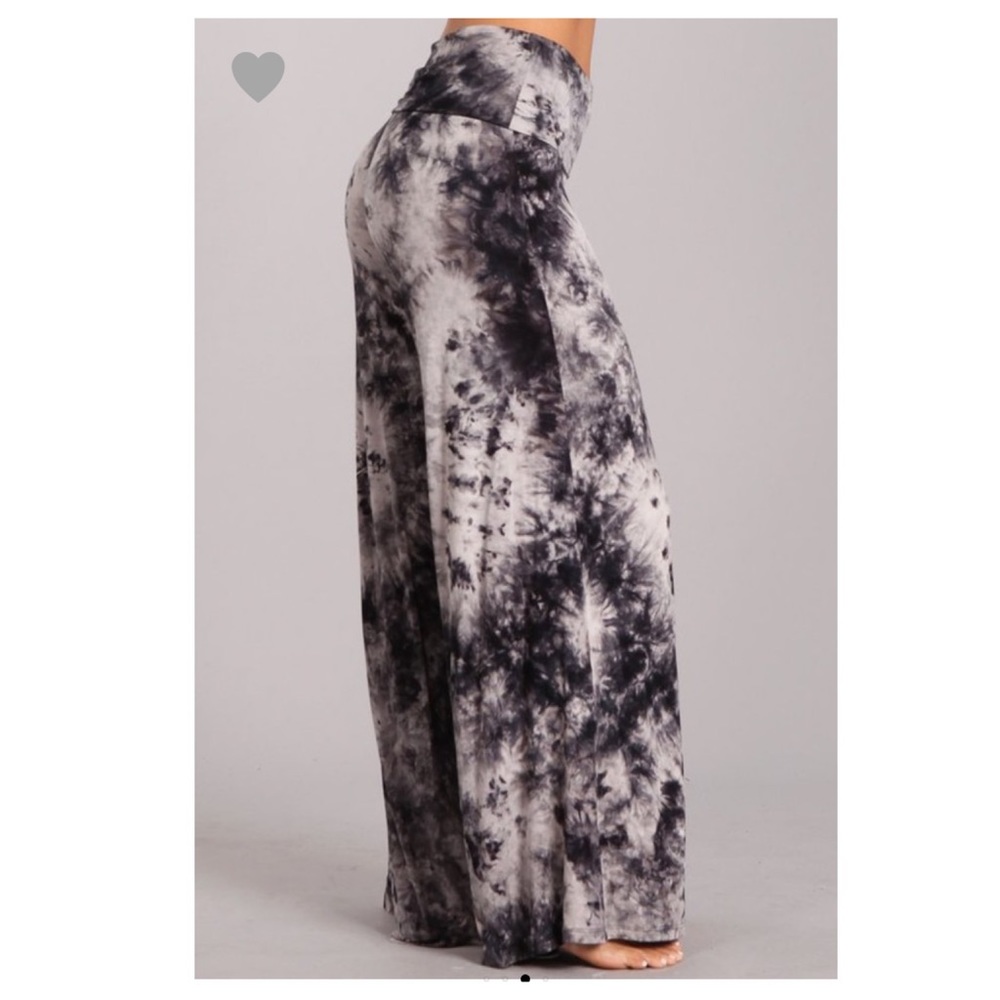 Last pair! 5 STAR ⭐️ Tie Dye Palazzo Pants - Picture 2 of 5